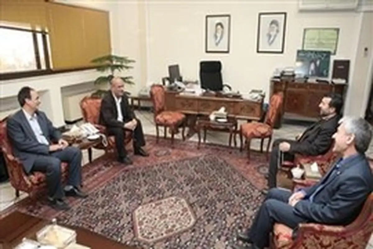 خدمات بهزیستی به نیازمندان از سخت ترین مشاغل محسوب می شود