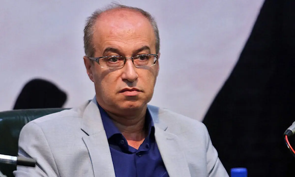 کمیسیون بهداشت با طرح دو فوریتی تعویق کنکور مخالف است/ شروع پیک جدید کرونا از آبان ماه است/ باید نیروی تازه نفس به کادر درمان اضافه کنیم