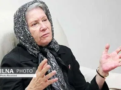 در حال بررسی استفاده گسترده از پلاسما درمانی هستیم / واکسن ضدکووید چین نیاز به تاییدیه سازمان‌های بین‌المللی دارد