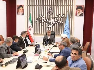بازگشت ۶۴۵ نفر از زندانیان جرایم مالی غیرعمد استان تهران با کمک خیرین، ستاد دیه و مرکز مراقبت و مددکاری به آغوش خانواده