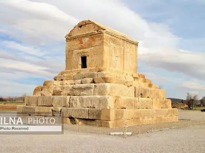 به مناسبت زاد‌روز کوروش کبیر/ زنان و مردان بزرگ در هر روزگاری ماندگار می‌شوند