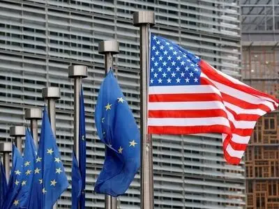 US, EU Warn about Threat of Ukrainian Economic Collapse