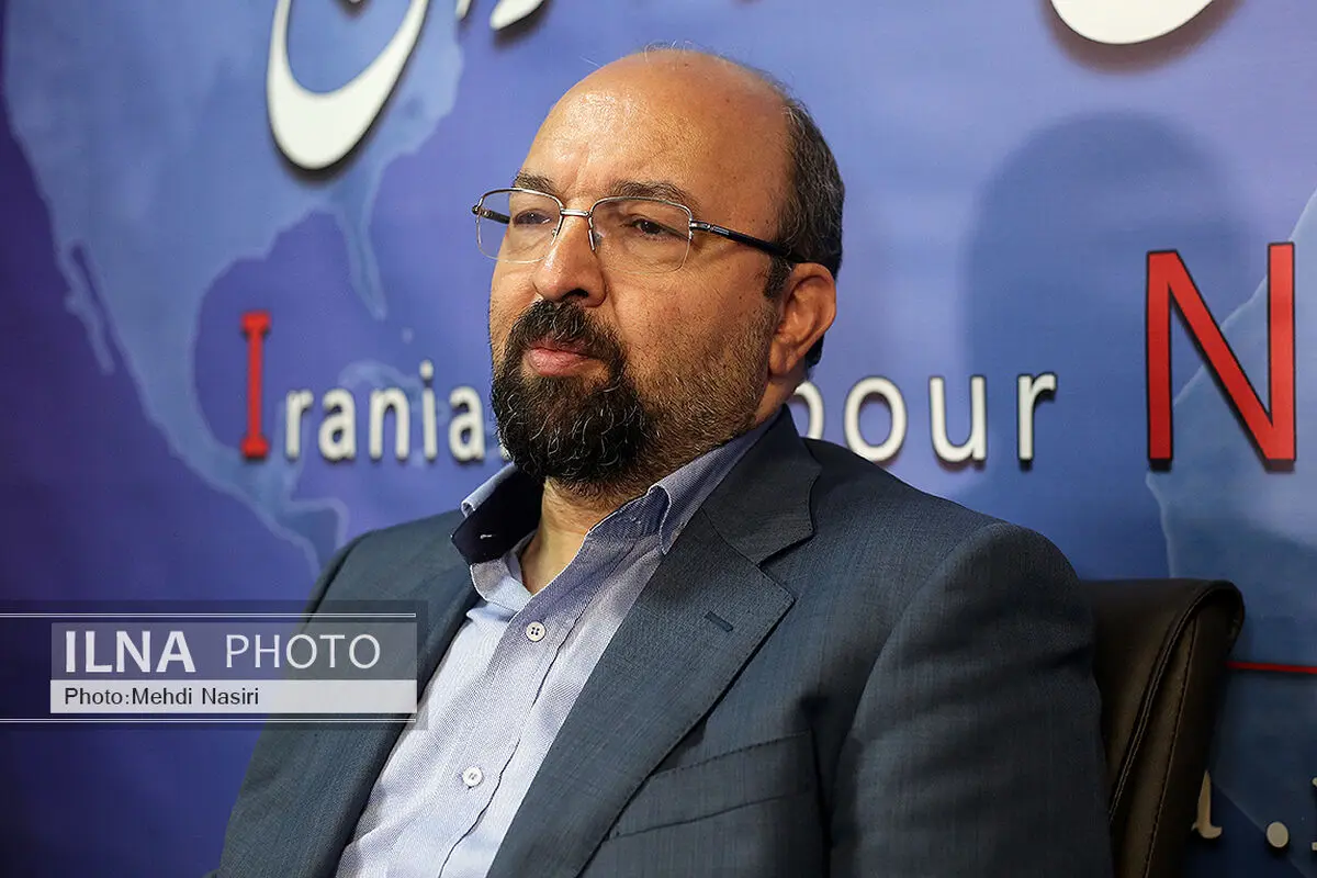 سلامت آقای رییس‌جمهور و همراهان ایشان را از خداوند متعال خواستارم