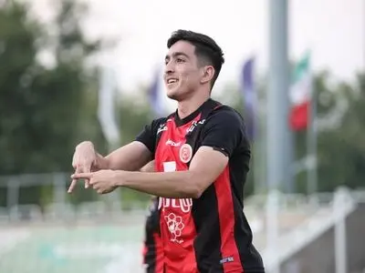جدایی لحظه آخری مدافع پرسپولیسی از نساجی