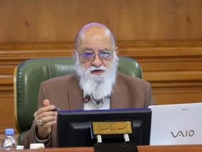 برگزاری نمایشگاه کتاب در مصلی مردم را به مشکل می‌اندازد 