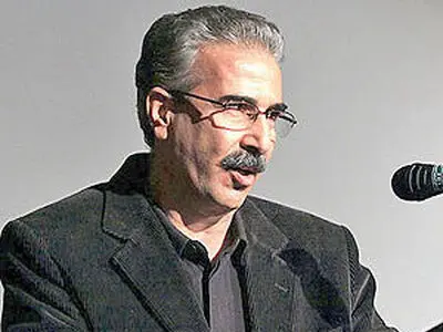 پیکر مسعود مهرابی در قطعه هنرمندان به خاک سپرده می‌شود
