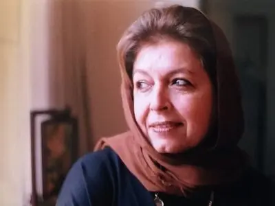 ۴۸۹ هنرمند در بیست و نهمین صد اثر صد هنرمند گالری گلستان