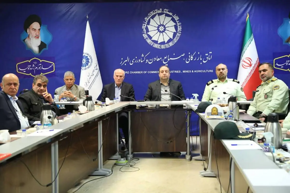 ضرورت استفاده از ظرفیت خیرین امنیت‌ساز در زمینه هوشمندسازی پلیس البرز