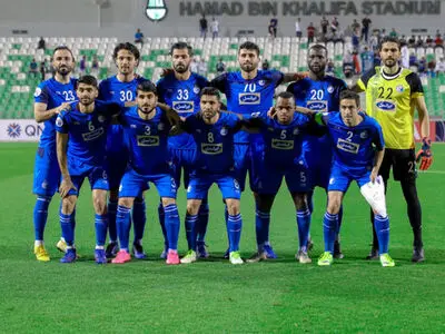 معادله مربی استقلال پیچیده شد