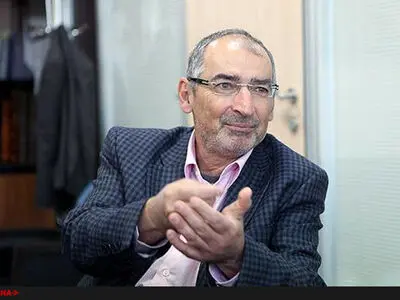 زیباکلام به یک سال حبس محکوم شد