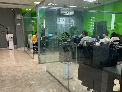 تجربه مشتریان در شرکت ره وب : کارفرمای پروژه داخلی و خارجی