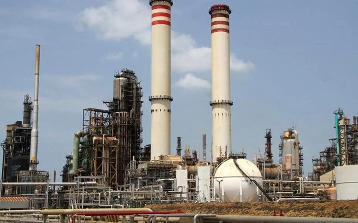 ونزوئلا امتیازهای نفتی جدید به شورون و رپسول می‌دهد