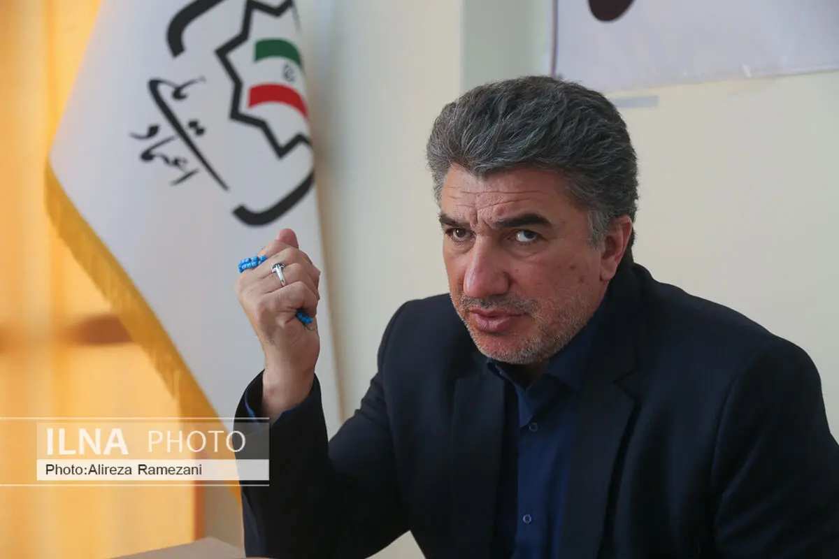 روحانی رأی را از اصلاح‌طلبان گرفت اما سکانداری سیاست و اقتصاد را در اختیار اعتدالگرایان قرار داد/ جمعی از اعضای حزب اعتماد ملی، «محمدعلی افشانی» را برای کاندیداتوری پیشنهاد داده‌اند