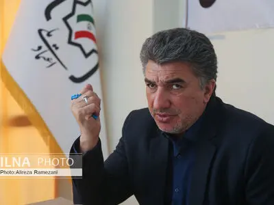 روحانی رأی را از اصلاح‌طلبان گرفت اما سکانداری سیاست و اقتصاد را در اختیار اعتدالگرایان قرار داد/ جمعی از اعضای حزب اعتماد ملی، «محمدعلی افشانی» را برای کاندیداتوری پیشنهاد داده‌اند