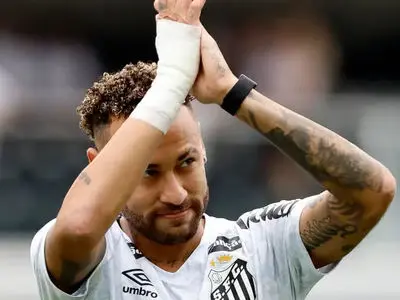 توافق سانتوس و نیمار برای تمدید قرارداد تا جام جهانی ۲۰۲۶