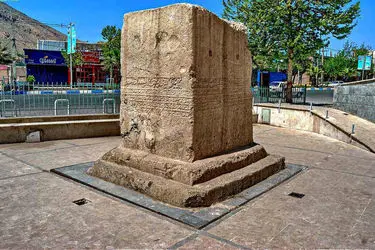 صدور سند برای بناهای تاریخی لرستان