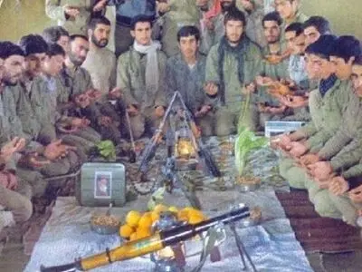 سفره هفت‌سین‌هایی با سیم‌خاردار و سیم‌چین!