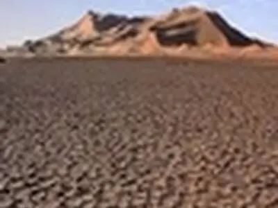 ادامه خشکسالی، ایران را طی ١٠ سال آینده به بیابان کامل تبدیل می‌کند