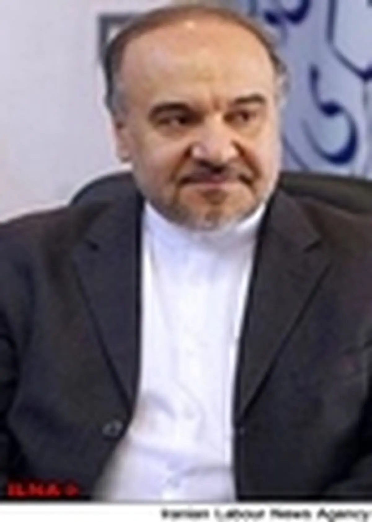 خالی بودن موزه خراسان از اشیای تاریخی را تکذیب می‌کنم