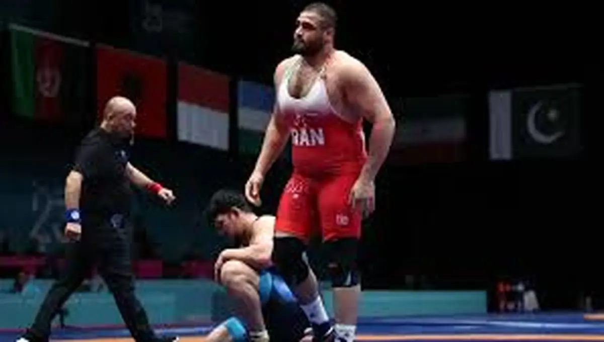 روزگار متفاوت قهرمان ایرانی دور از تشک کشتی + فیلم