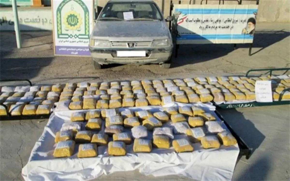 دستگیری خواهر و برادر قاچاقچی با محموله شیشه