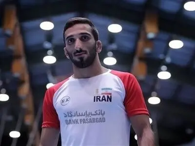 حادثه تلخ برای کشتی‌گیر ملی‌پوش؛ یخکشی در بیمارستان بستری شد