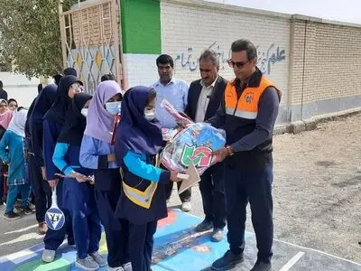 آموزش ایمنی  به بیش از ۶ هزار دانش آموز مدارس حاشیه راه های سیستان و بلوچستان