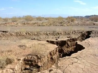 تبدیل دشت ساوه به کانون اصلی بحران منابع آب زیرزمینی کشور / فشار دوچندان بر دشت با فعالیت چاه‌های غیرمجاز آب 