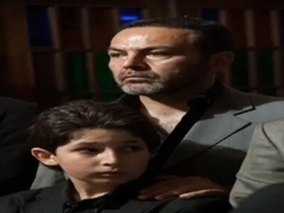 پاسخ عرب نیا به حاتمی کیا چه بود