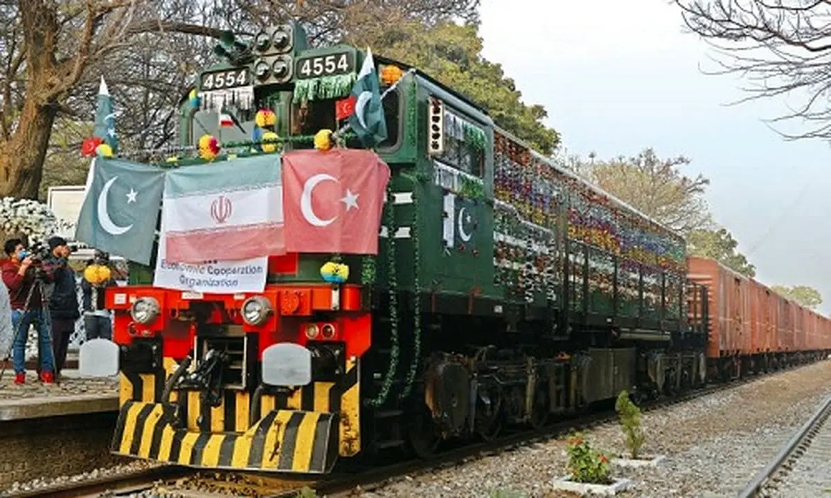 Freight train launched to link Istanbul with Tehran, Islamabad