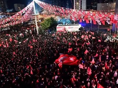 Erdogan loses hold over Turkish capital, Istanbul disputed