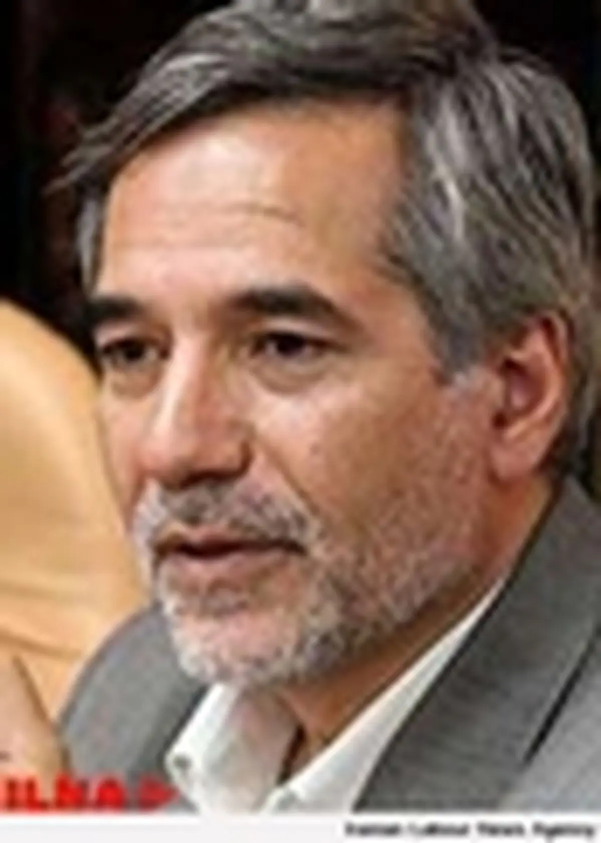 صدور شناسنامه مکانیزه نمادین برای شهدا