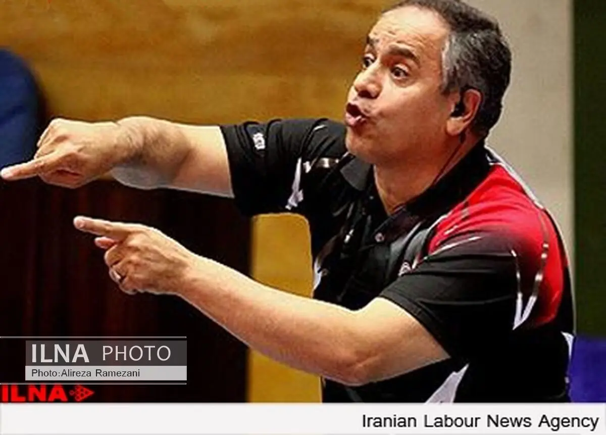 هوادار مشهدی با قلبش می‌آید