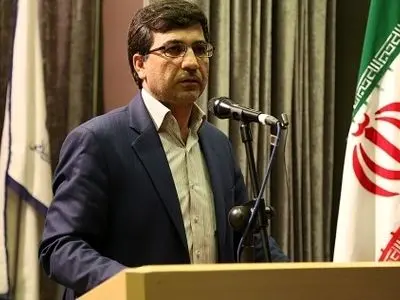 مشکل تولید با شعار حل نمی‌شود/ همه دستگاه‌های اجرایی و دولتی باید از تولیدات داخلی حمایت کنند