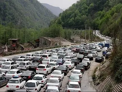 جاده کندوان یکطرفه شد/ترافیک خودرویی در هراز سنگین است