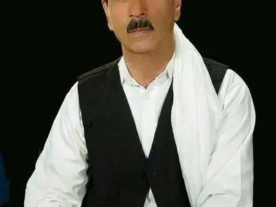 کسی نیست از ما حمایت کند/ از کار افتاده‌ام و نه بیمه دارم نه حقوق ماهیانه/ ماجرای تالار وحدت و اجرای موسیقی در حضور "مهدوی کنی"