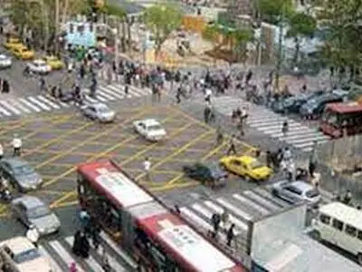 نمایی متفاوت از چهارراه ولیعصر +عکس