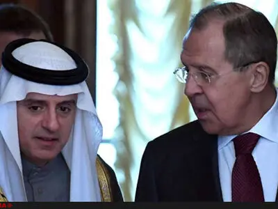 لاوروف برای دیدار با سلمان وارد جده شد/ حجاب خانم سخنگو در عربستان+ عکس