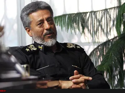 سرلشکر سلیمی یک نظامی کامل و با اخلاق بود