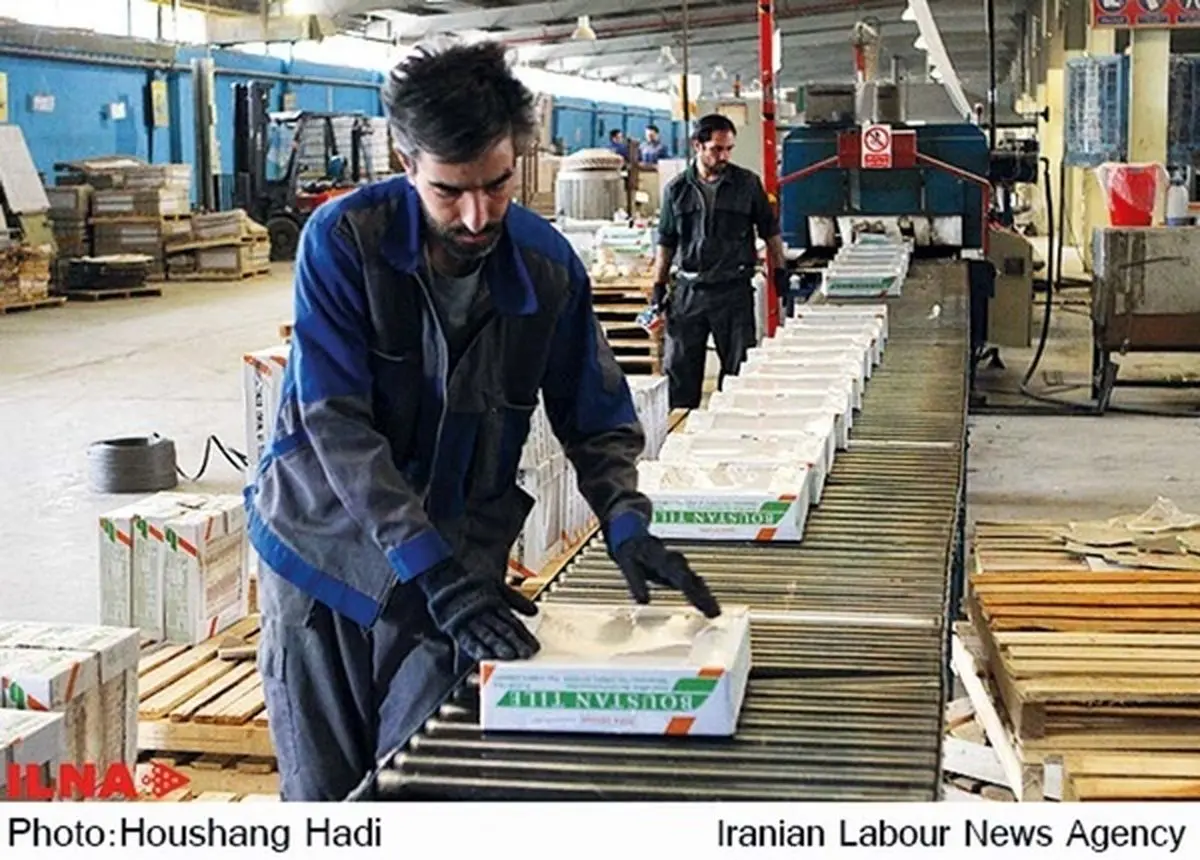 معطلی ۱۰ساله  کارگران اخراجی «سامان کاشی» برای تسویه حساب