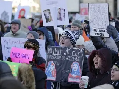 Trump administration drafts plan to raise asylum bar, speed deportations