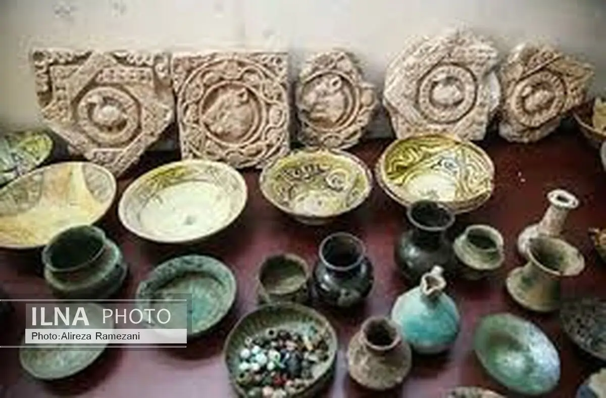 اشیا عتیقه دوران هخامنشیان در شهرستان مرند کشف شد