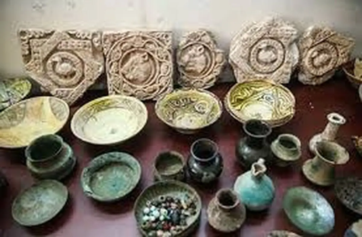 پیگیری حق‌الکشف‌ها به میراث فرهنگی داده نشد/ شکل‌گیری بازار ساخت اشیای تقلبی در کشور/ ساخت اشیای عتیقه تقلبی شغل شده است