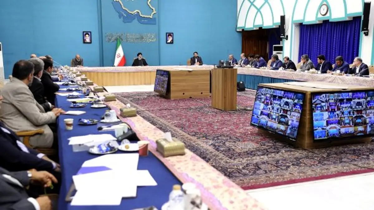 ساماندهی نظارت بر عملکرد سکوهای ارتباطی در زمینه بازار مسکن و اجاره‌بها 