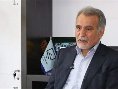 اختلاس 7.5میلیاردی با هفت فقره چک با امضای جعلی/ ابلاغیه آخوندی درباره ارجاع کار، کان لم یکن می‌شود/به وزیر اعلام آتش بس کرده بودیم