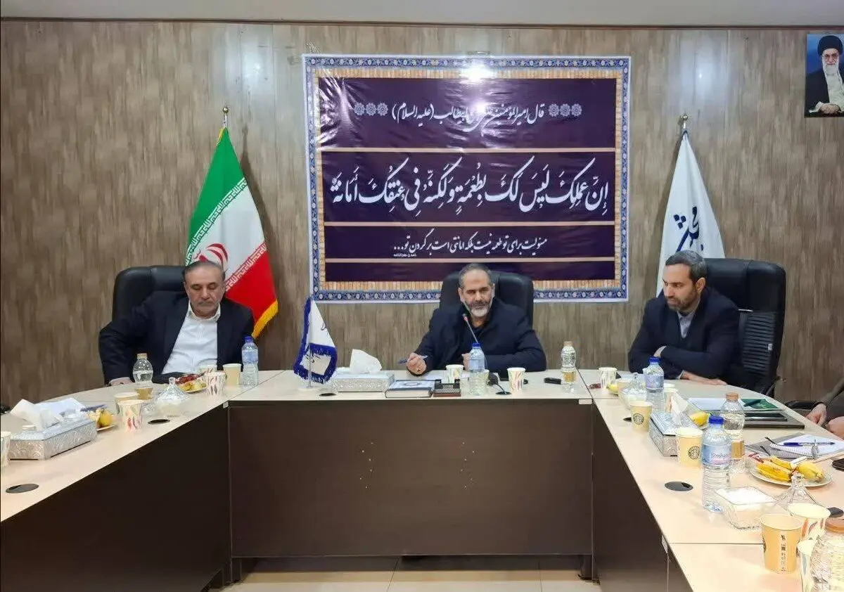 پذیرفتنی نیست که واردکنندگان هزینه‌سازی‌های خیالی را از جیب مردم بردارند