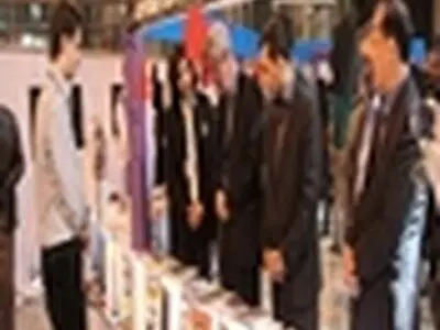 نمایشگاه کتاب در دانشگاه تبریز برپا شد