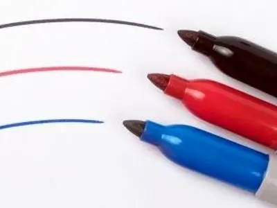 چگونه خودکار خشک شده را درست کنیم+ 3 راه استفاده مجدد از ماژیک خشک شده