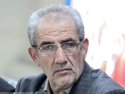پزشکیان دغدغه جامعه کارگری را داشته و بیش از دو دهه است که پیگیر مطالبات و حقوق کارگران است/ باید پرقدرت در انتخابات شرکت کنیم و به کاندیدای اصلح رأی بدهیم