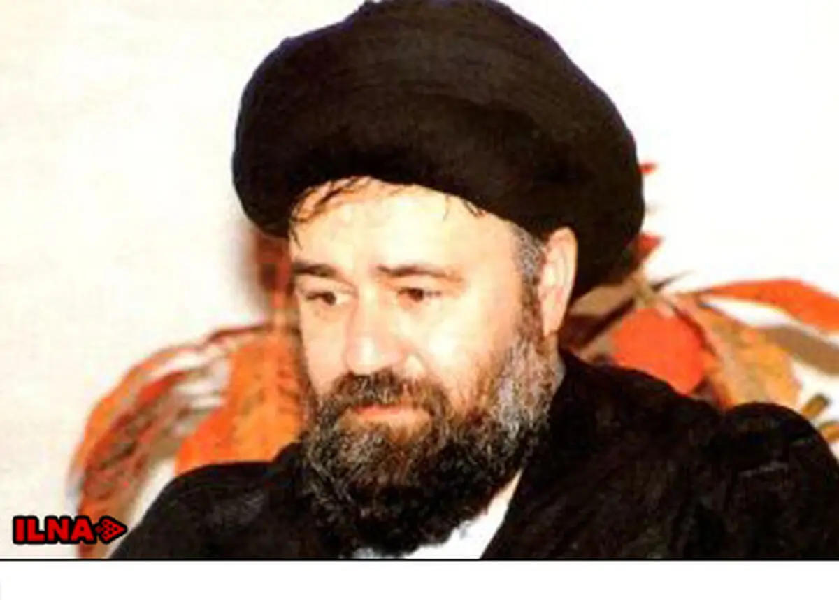 حاج سید احمد آقا مهمترین مشاور امام در عرصه‌های مختلف بود